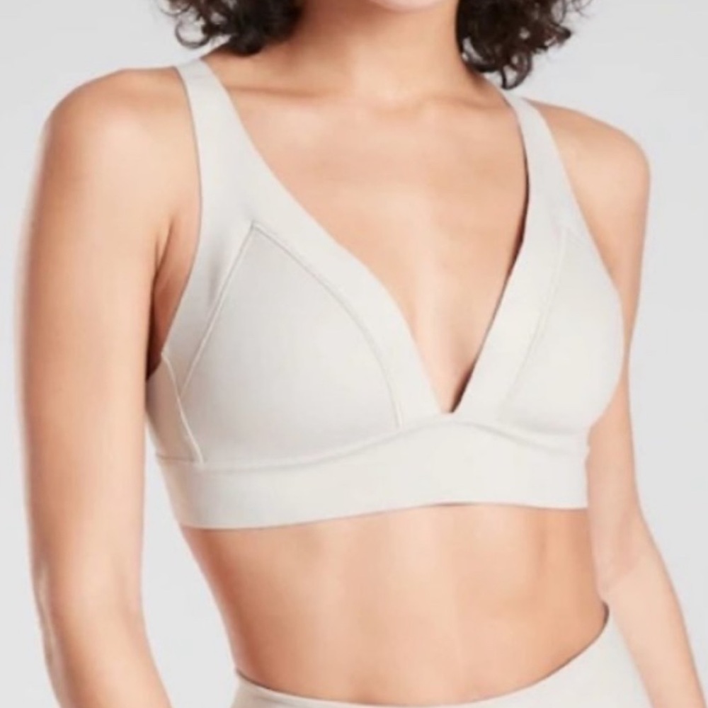 Athleta A-C Essential Convertible Bra Size Medium